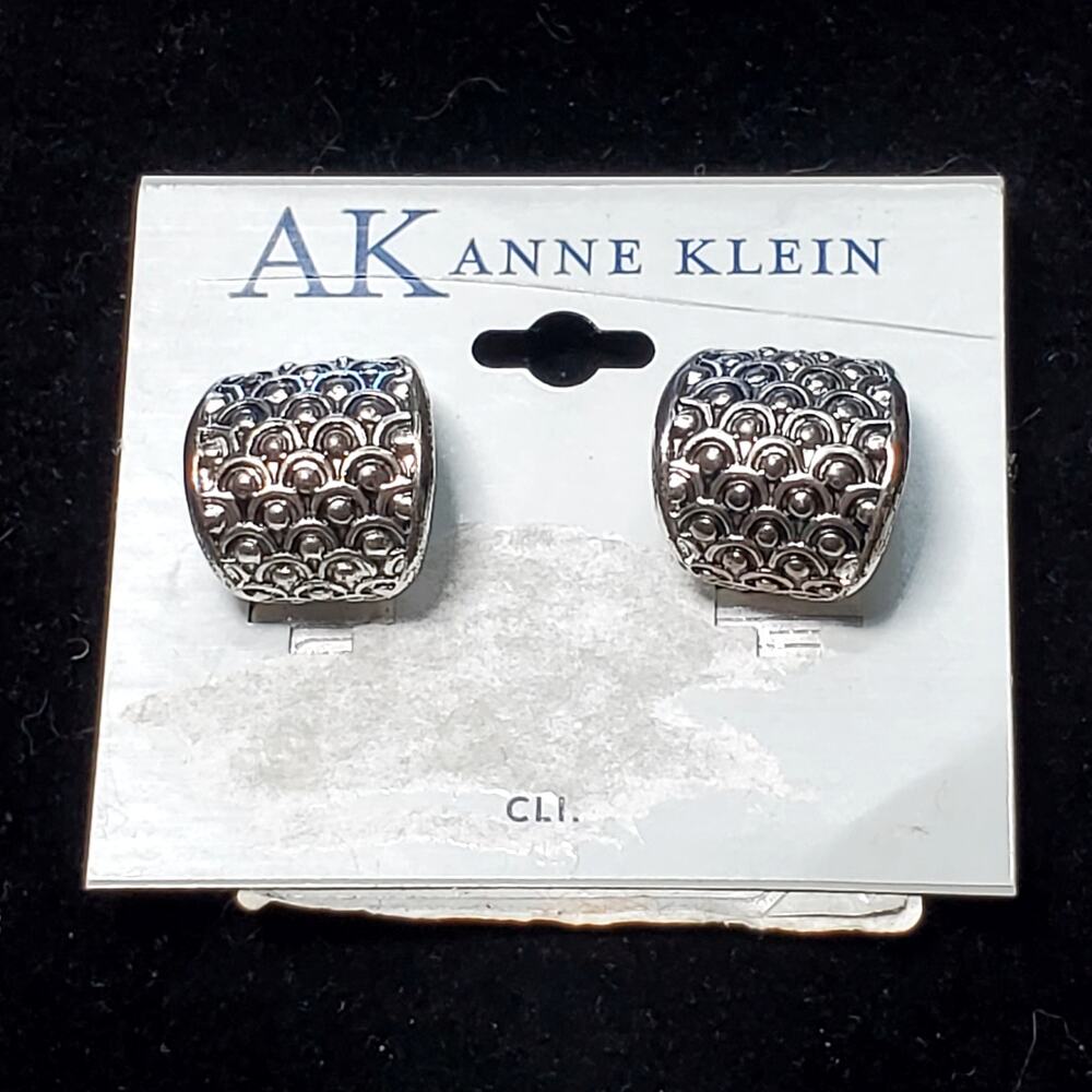 AK Anne Klein Clip On Earring Silver Tone 1/2" Minimalist